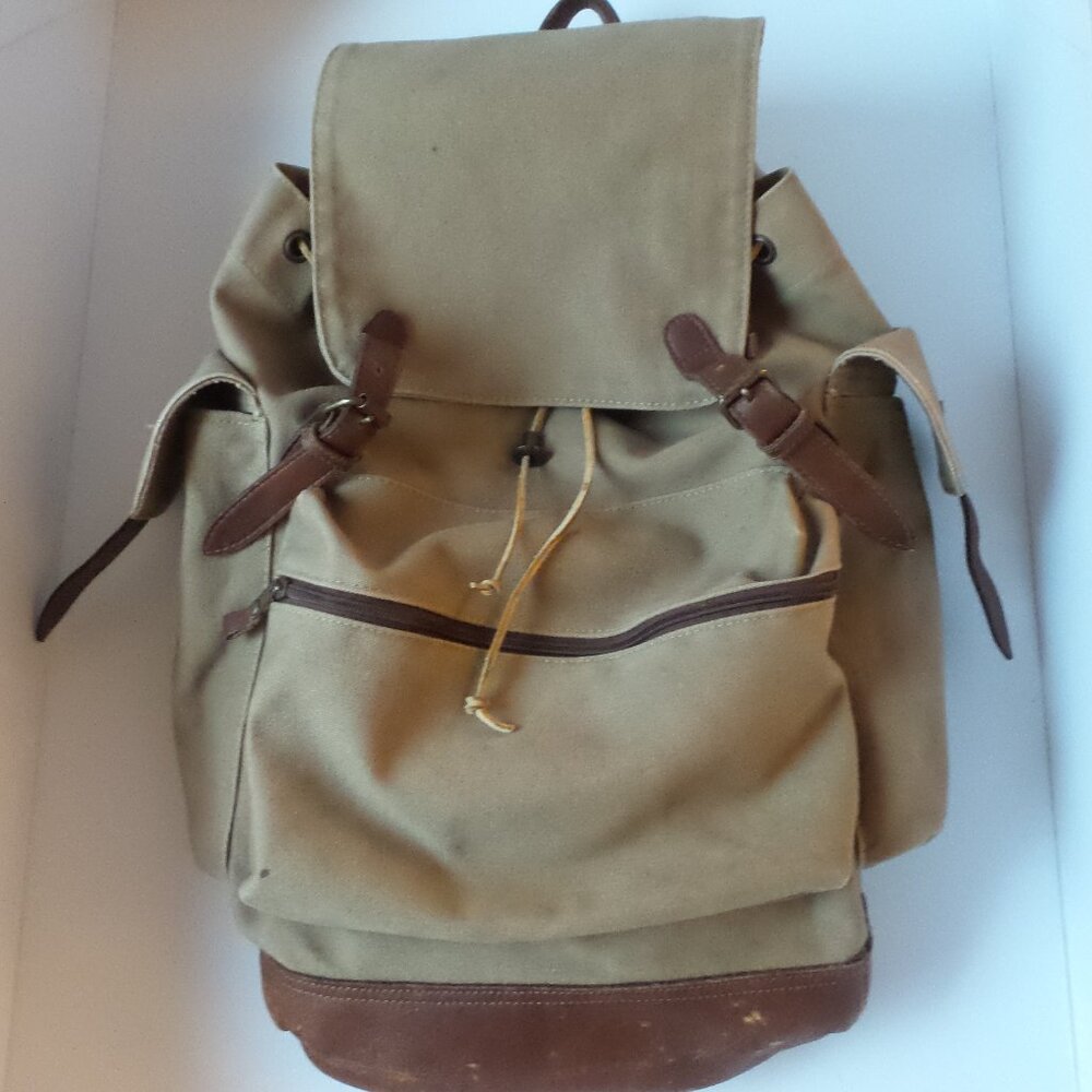 Vintage Ellington canvas and leather backpack